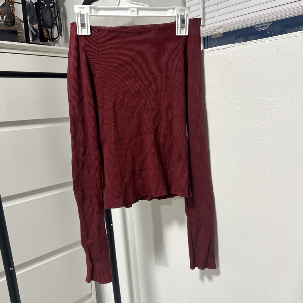 Brandy Melville Off-Shoulder Ribbed Long Sleeve Top – Burgundy